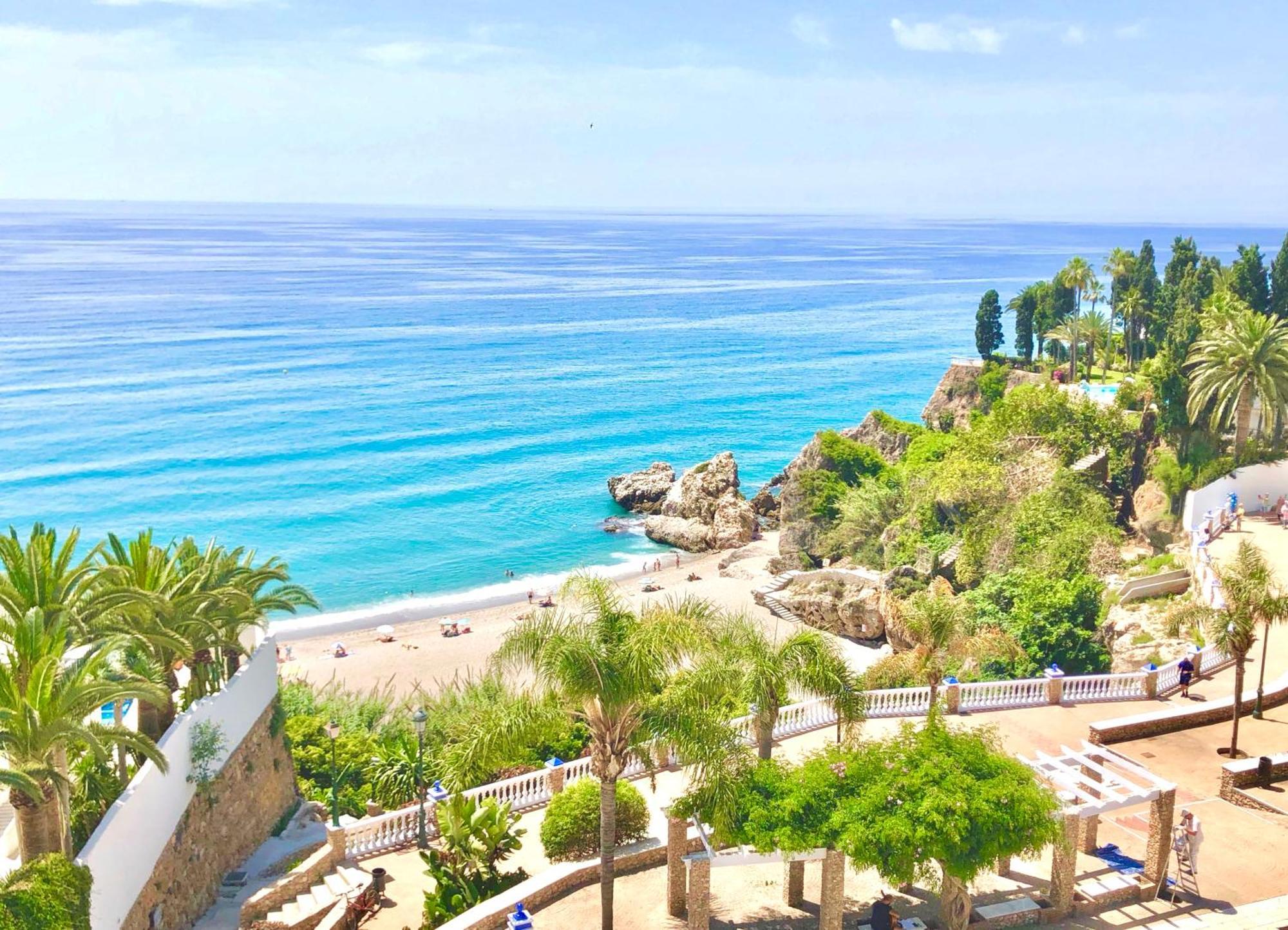 Modern Apartment Stunning Sea Views And Pool Nerja Exterior foto